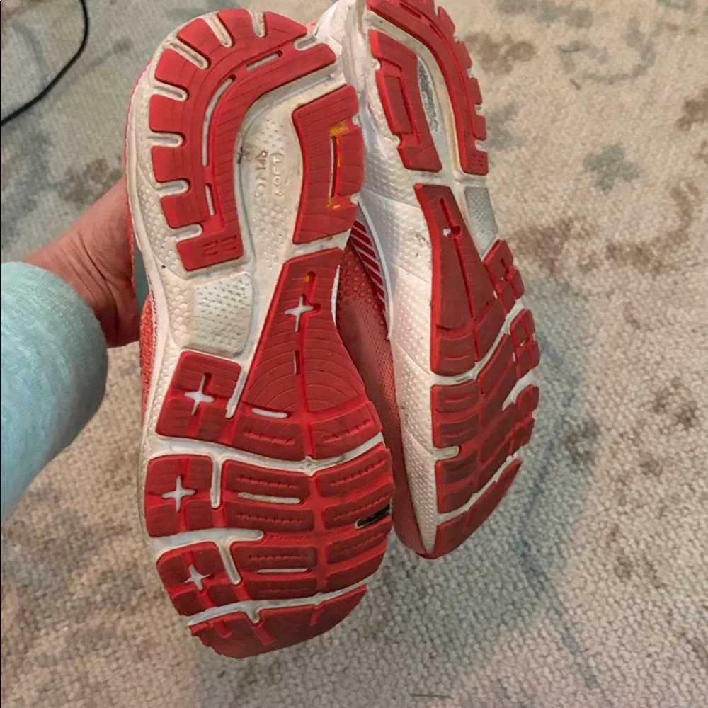 Brooks Women's Coral and Teal Athletic Shoes - Picture 4 of 10